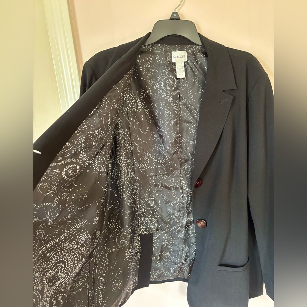 Chico's Black Boyfriend Blazer with Patterned Lining